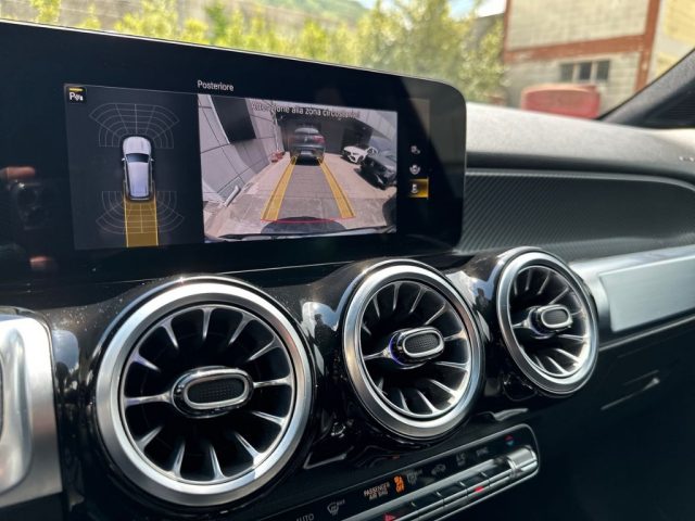 MERCEDES-BENZ GLB 200 usata, con ESP