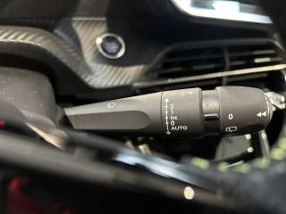 PEUGEOT 208 usata, con Frenata d