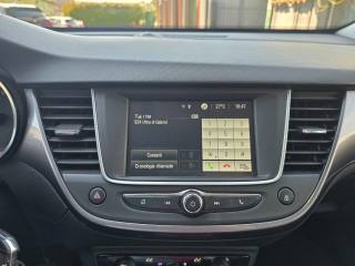 OPEL Crossland X usata, con Apple CarPlay