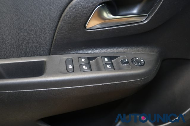 OPEL Corsa usata, con Frenata d