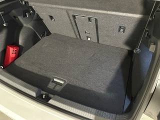 VOLKSWAGEN Golf usata, con Sistema di navigazione