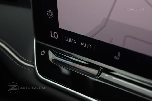 VOLKSWAGEN Passat usata, con ESP