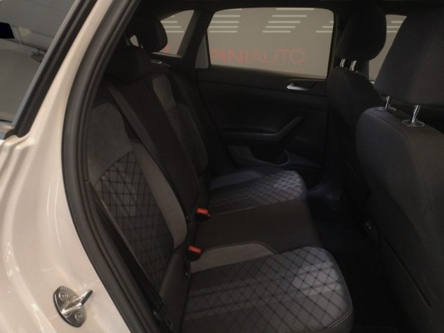 VOLKSWAGEN Taigo usata 18