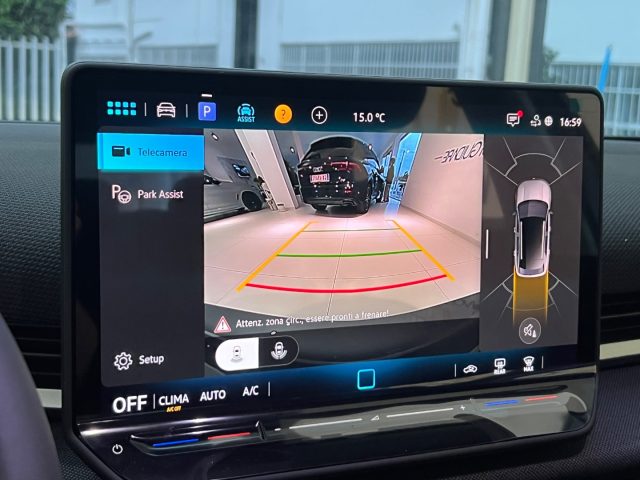 VOLKSWAGEN T-Roc usata, con Controllo elettronico della corsia