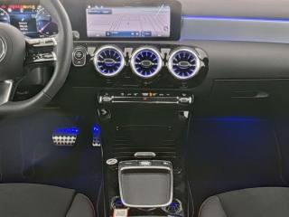 MERCEDES-BENZ A 180 usata, con Alzacristalli elettrici