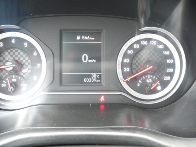 HYUNDAI i10 usata, con Controllo elettronico della corsia