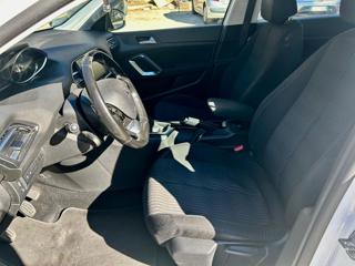 PEUGEOT 308 usata, con Sedile posteriore sdoppiato