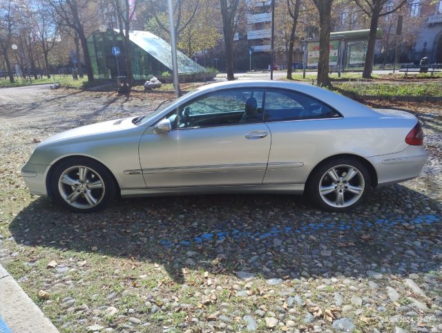 MERCEDES-BENZ CLK 270 usata, con Park Distance Control