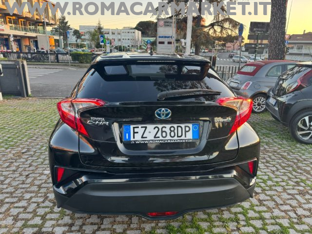 TOYOTA C-HR usata, con Autoradio