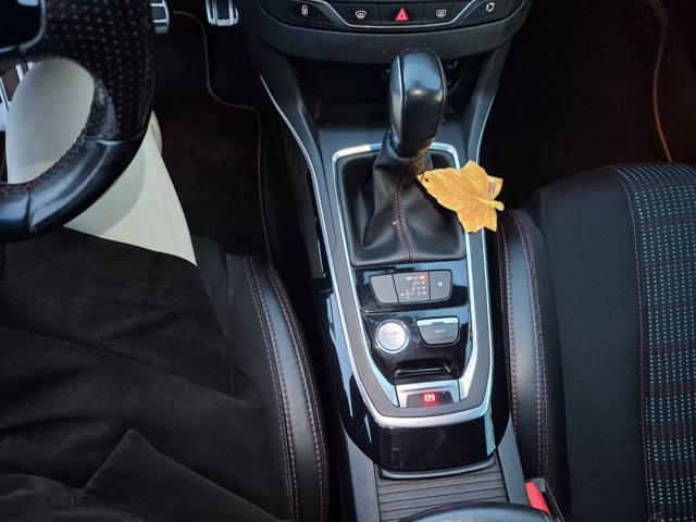 PEUGEOT 308 usata, con Controllo trazione