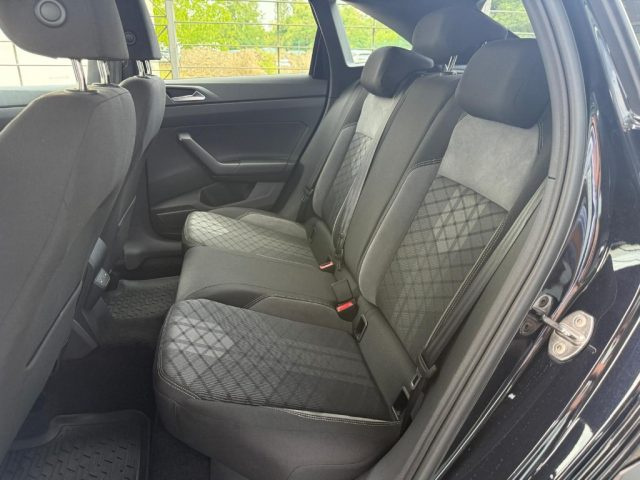 VOLKSWAGEN Taigo usata, con Tettuccio apribile