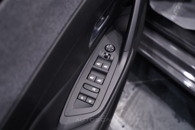 PEUGEOT 308 usata, con Cruise Control