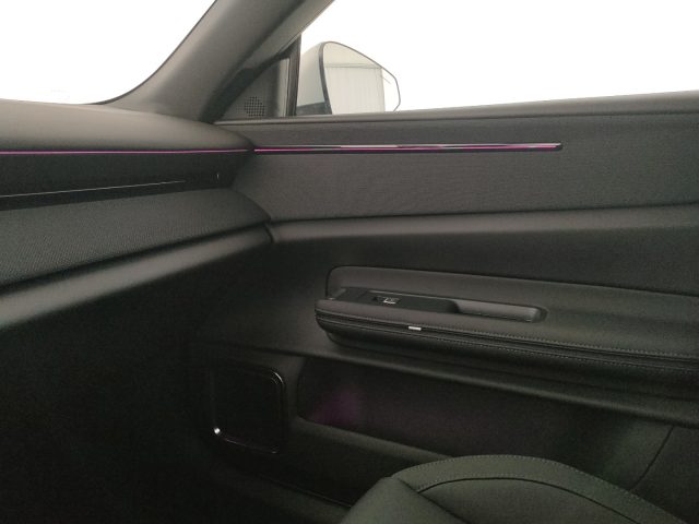 POLESTAR Polestar 4 usata, con USB