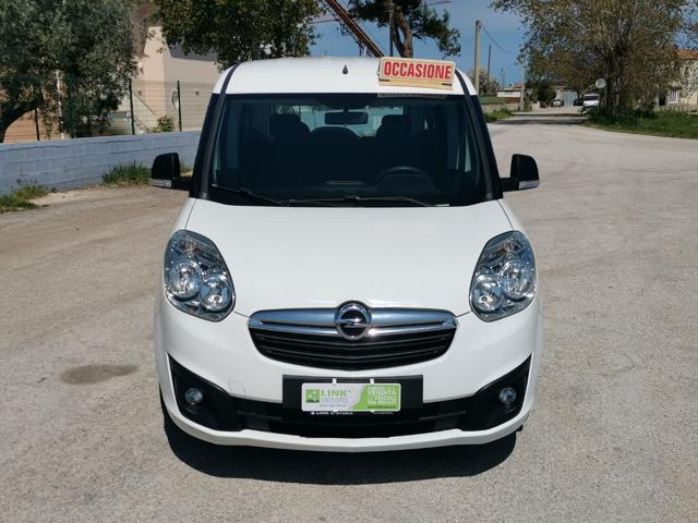 OPEL Combo usata, con Fendinebbia