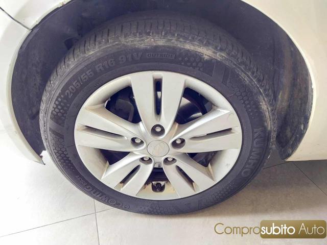 HYUNDAI iX20 usata, con Sistema di navigazione