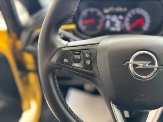 OPEL Corsa usata, con Bluetooth