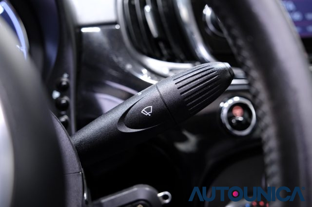 FIAT 500C usata, con Isofix