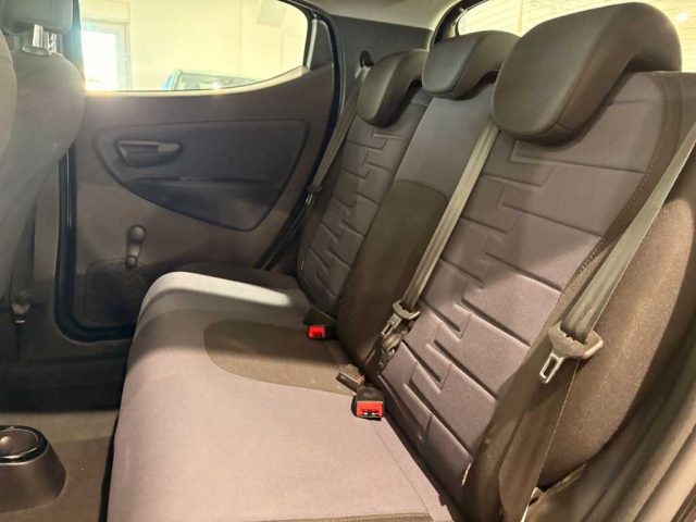 LANCIA Ypsilon usata, con Airbag testa