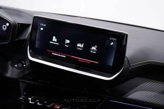 PEUGEOT 208 usata, con USB