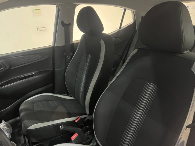 HYUNDAI i10 usata, con Autoradio digitale