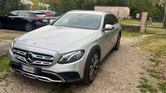 MERCEDES-BENZ E 220 usata, con ABS