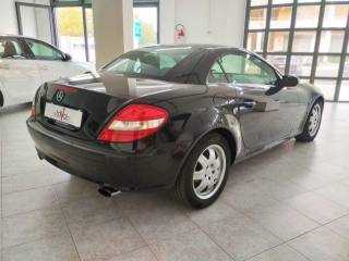 MERCEDES-BENZ SLK 200 usata 9