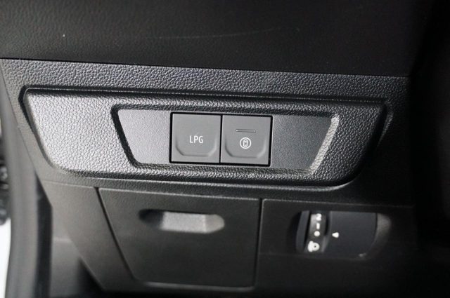 DACIA Sandero usata, con Servosterzo