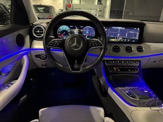 MERCEDES-BENZ E 300 usata, con Cronologia tagliandi