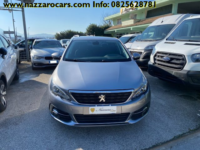PEUGEOT 308 usata, con Touch screen