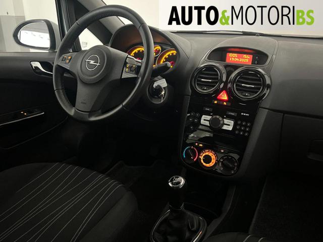 OPEL Corsa usata, con Specchietti laterali elettrici