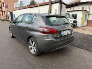 PEUGEOT 308 usata, con Airbag laterali
