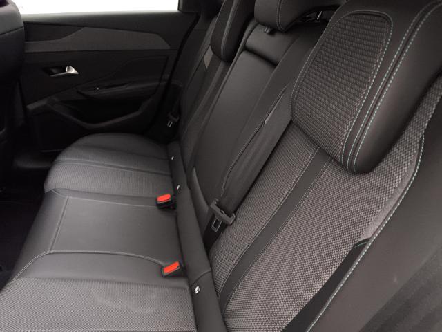 PEUGEOT 308 usata, con Sistema di navigazione