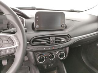 FIAT Tipo usata, con Controllo automatico clima