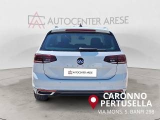 VOLKSWAGEN Passat Variant usata, con Alzacristalli elettrici