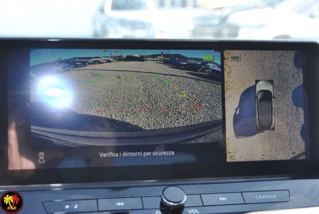 NISSAN Qashqai usata, con Controllo automatico clima
