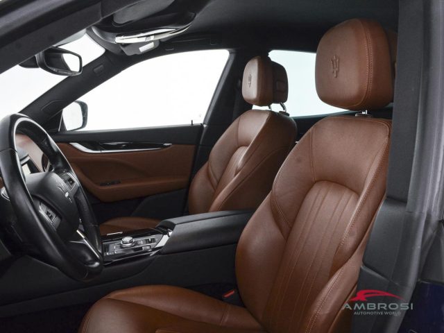 MASERATI Levante usata 8