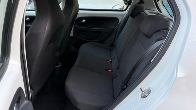 VOLKSWAGEN up! usata, con Park Distance Control
