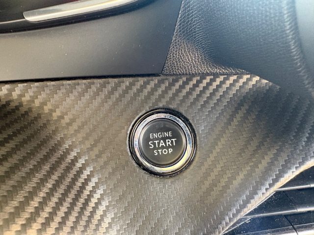 PEUGEOT 208 usata, con Specchietti laterali elettrici