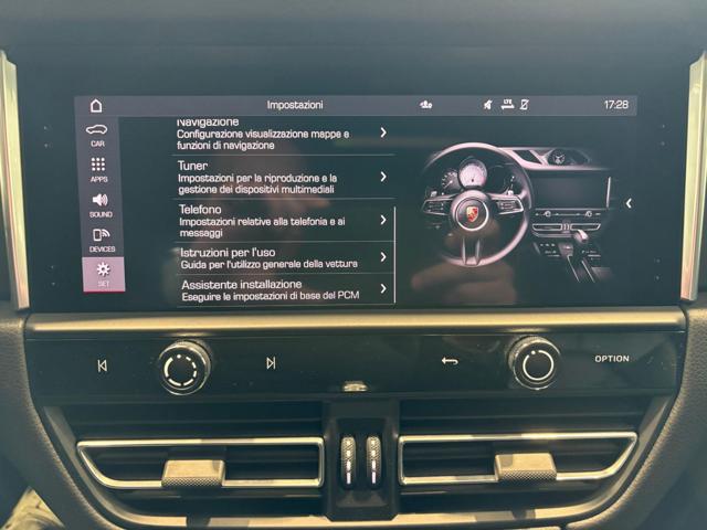 PORSCHE Macan usata, con USB