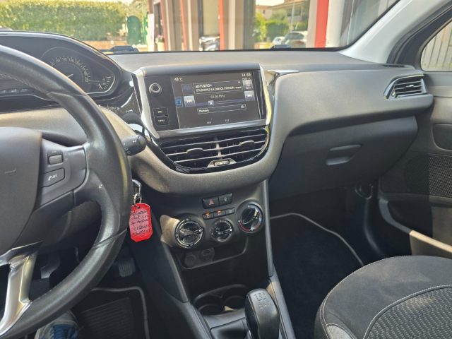 PEUGEOT 208 usata, con Fari direzionali