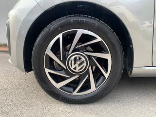 VOLKSWAGEN up! usata, con Climatizzatore
