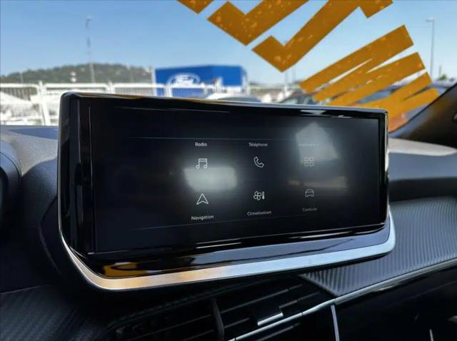 PEUGEOT 2008 usata, con Controllo automatico clima