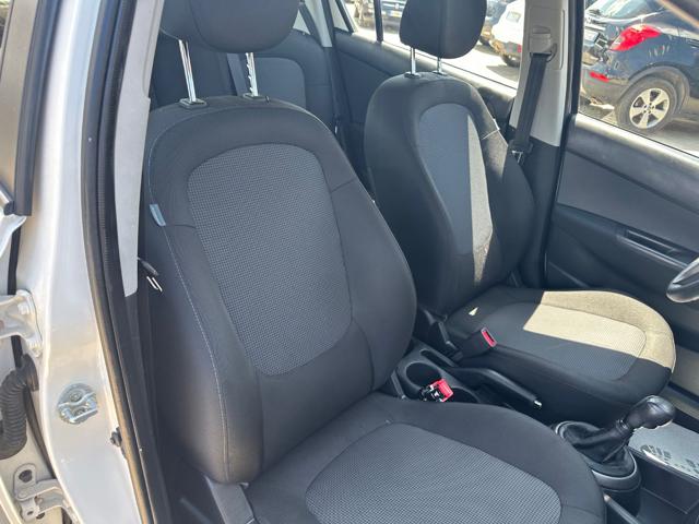 HYUNDAI i20 usata, con MP3