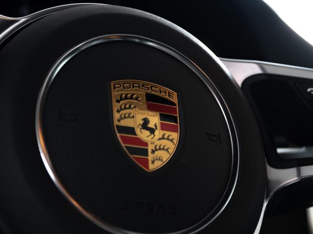 PORSCHE Macan usata 11