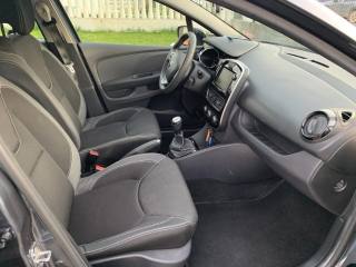 RENAULT Clio usata, con Controllo trazione
