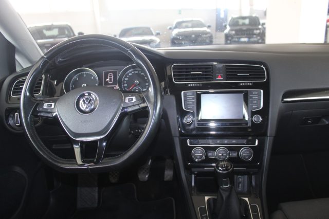 VOLKSWAGEN Golf usata, con Controllo trazione