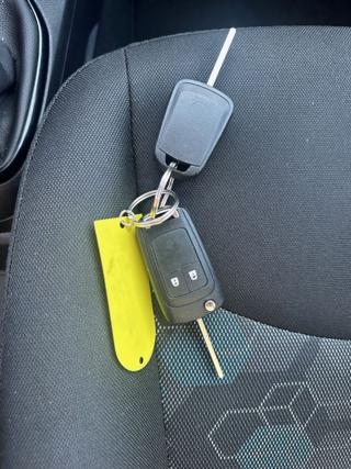 OPEL Karl usata, con Bluetooth