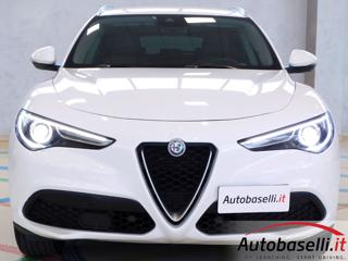 ALFA ROMEO Stelvio usata, con Controllo automatico clima