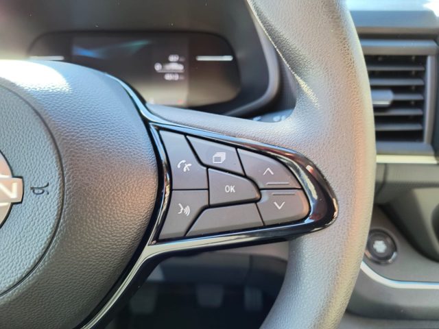 NISSAN Primastar usata, con Fari LED