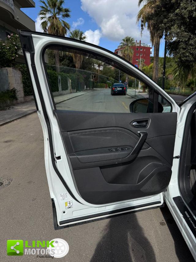 RENAULT Captur usata, con Specchietti laterali elettrici